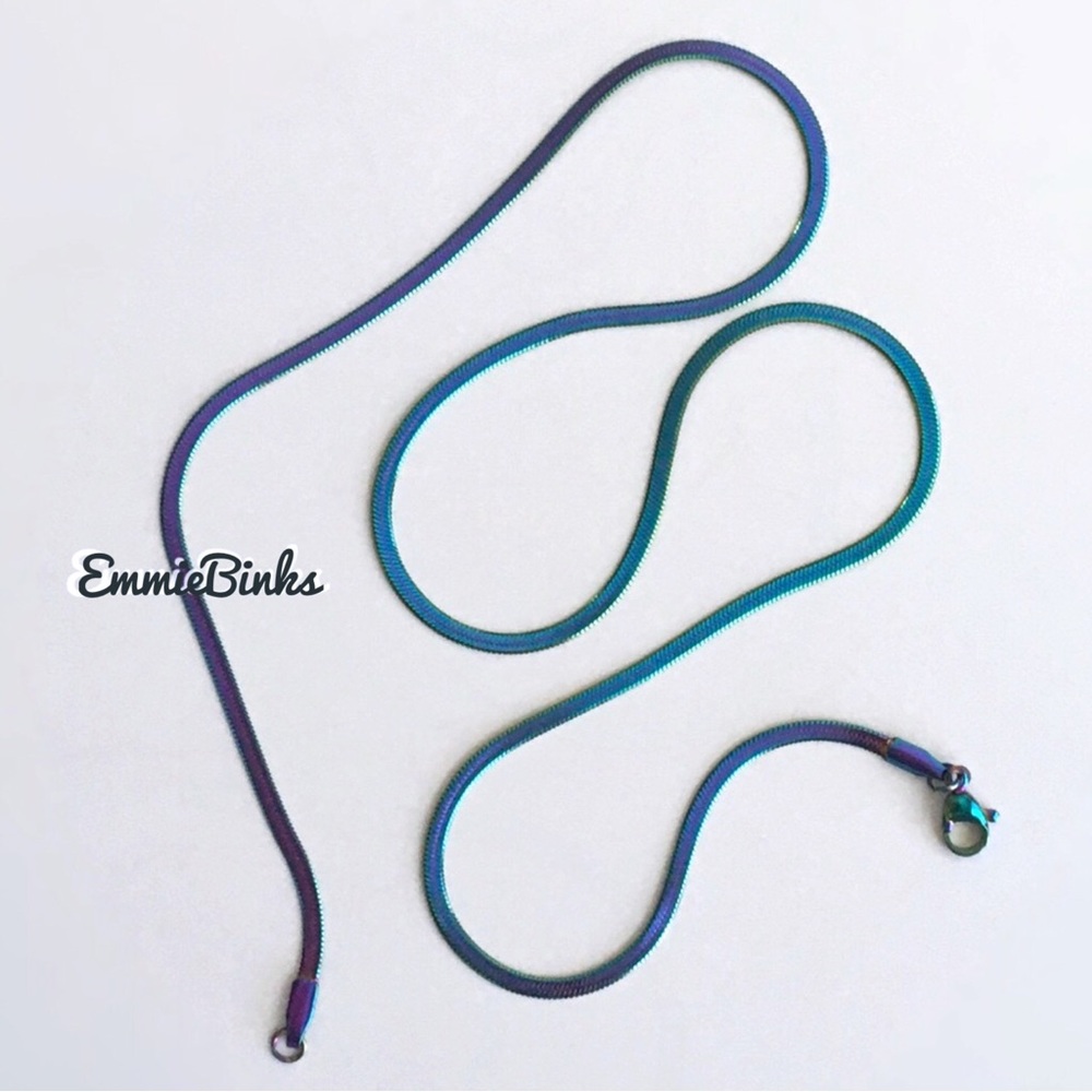 New Minimalist Aura Iridescent Oil Slick Herringbone Chain Necklace Unisex - Picture 4 of 16
